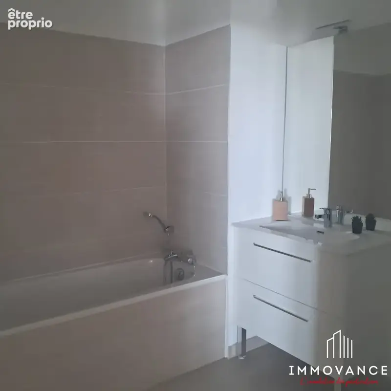 Appartement 4 pièces 89 m² à vendre à Sete (34200) - photo 9