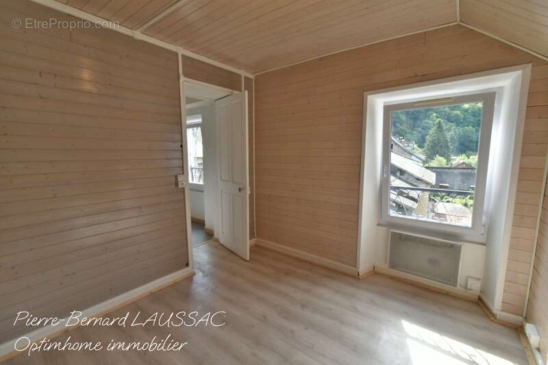 Appartement à AIGUEBELLE