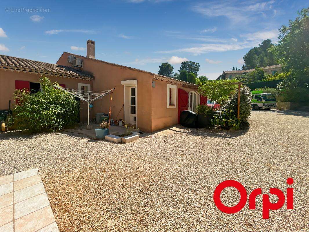 Maison à LA BASTIDONNE