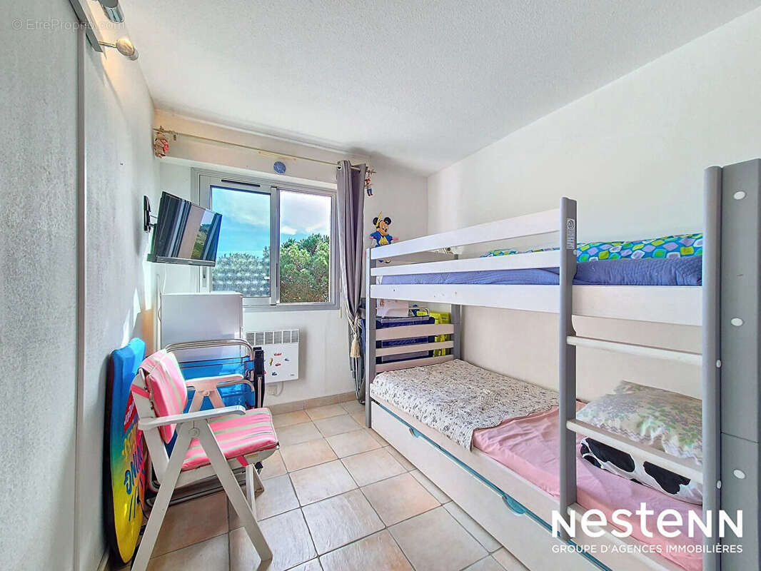 Appartement vue mer Cavalaire-sur-Mer 3 pièce(s) 67 m2 (50,54 + 16,9 m² loi carrez ) avec terrasse, garage et place de stationne - photo 13
