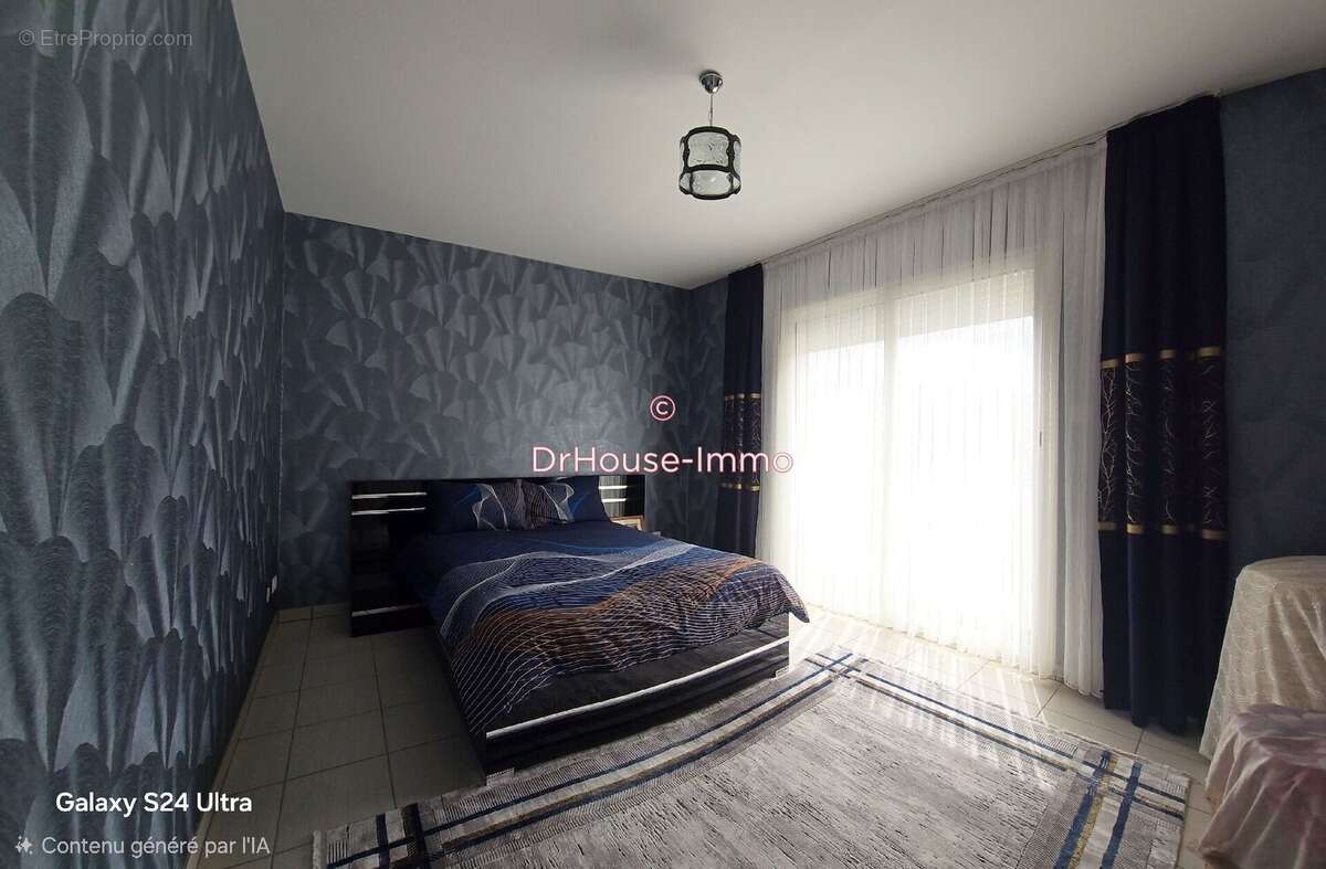 Maison 170 m² à Unieux  - photo 30