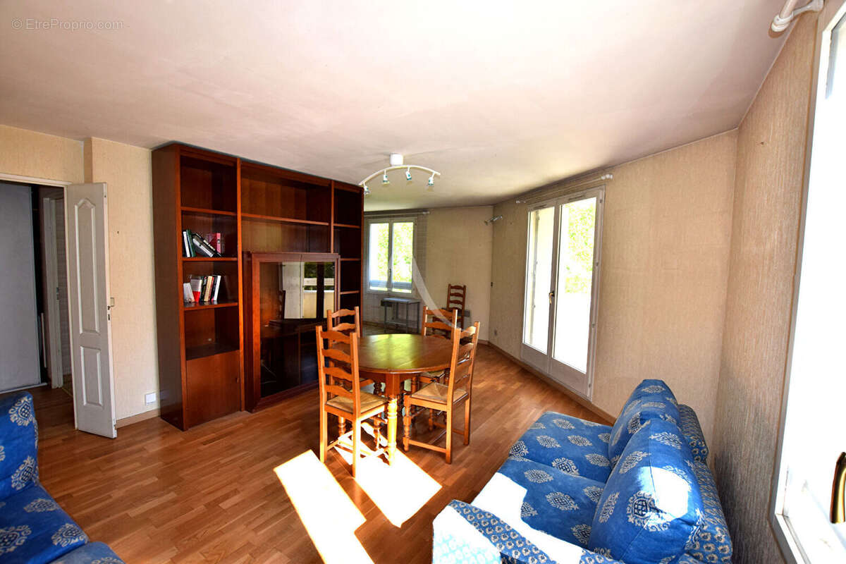 Appartement à GIF-SUR-YVETTE