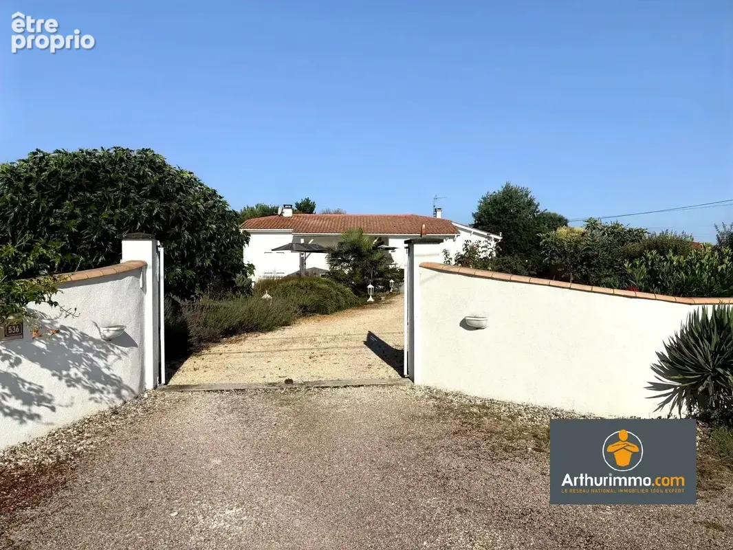 PAVILLON  PLAIN PIED  - Terrain 3720 M2 - 4 Chambres - photo 7