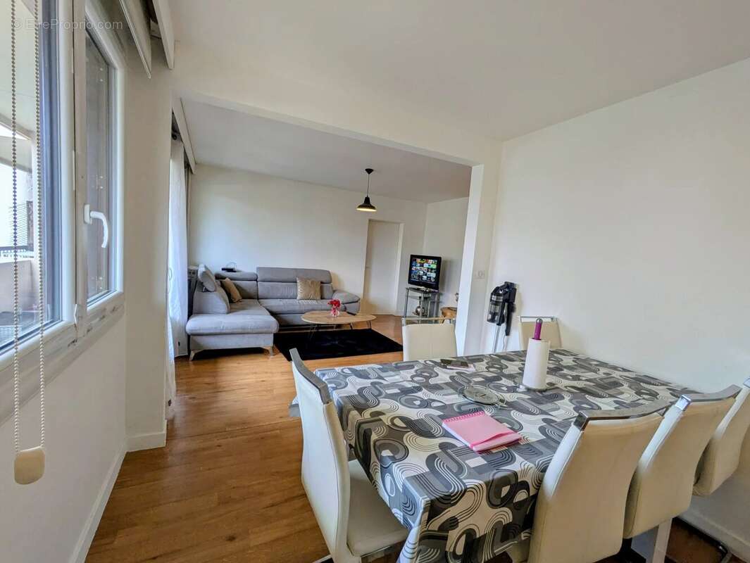 Appartement à ALBERTVILLE