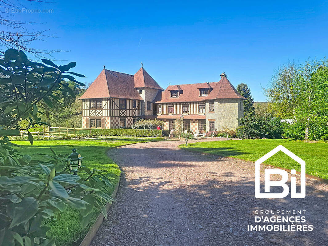 Maison à PONT-L'EVEQUE