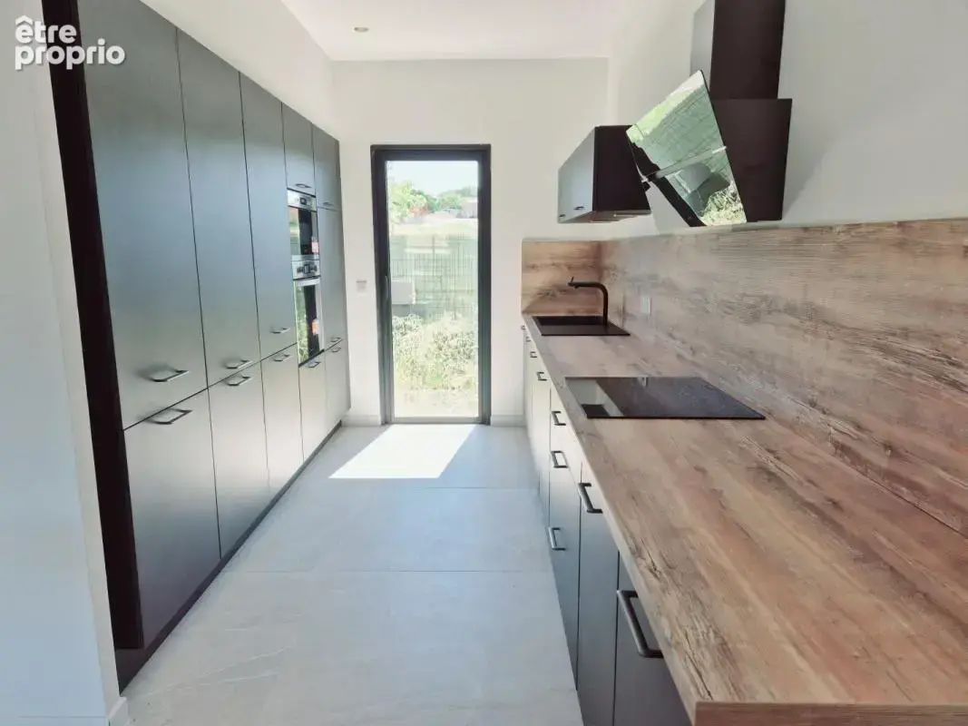 Maison 5 pièces 126 m² à vendre à Lieuran-Les-Beziers (34290) - photo 2