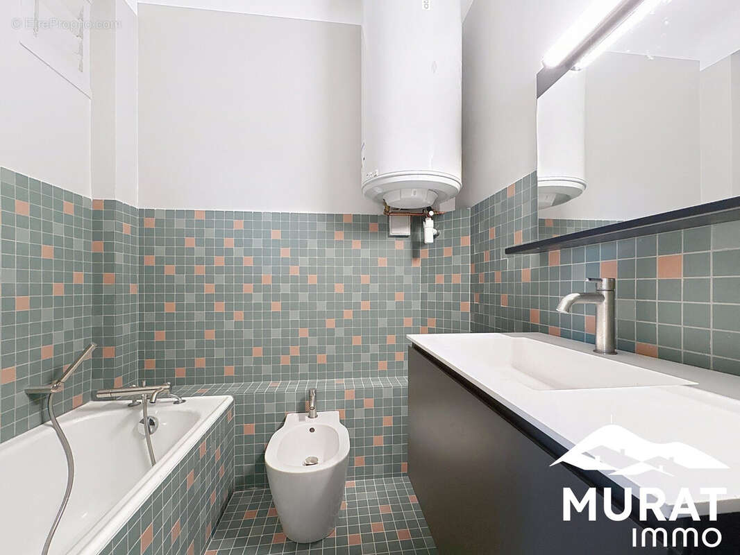 Appartement à CHAMALIERES