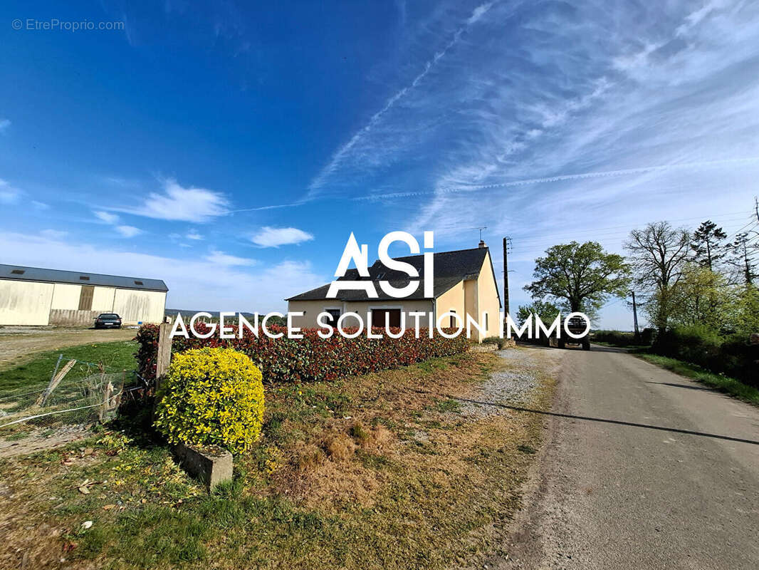 Maison à SAINT-JEAN-SUR-ERVE