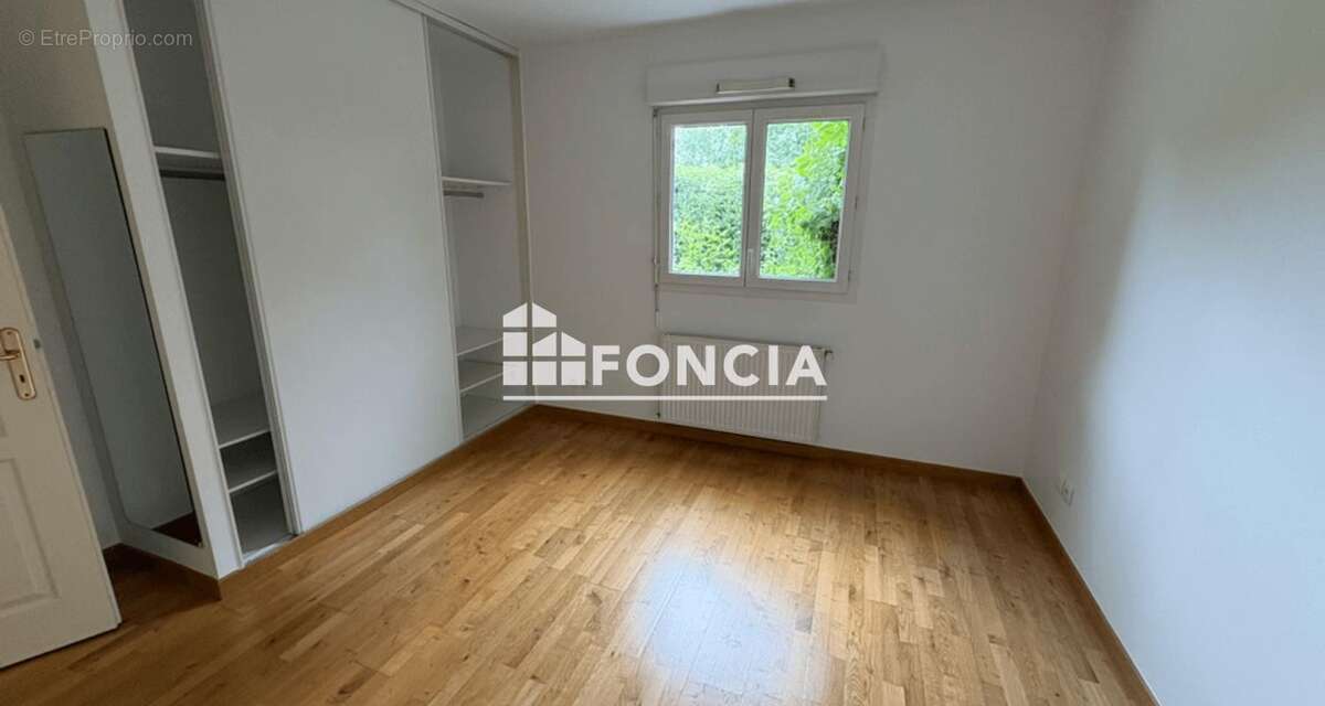 Vetraz Monthoux, T2 rez-de-jardin avec parking extérieure et garage - photo 6