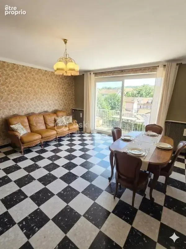 Rare à la Vente : Appartement de 136 m² avec Ascenseur – Langogne - photo 2