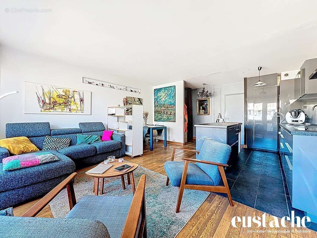 Appartement à PARIS-19E