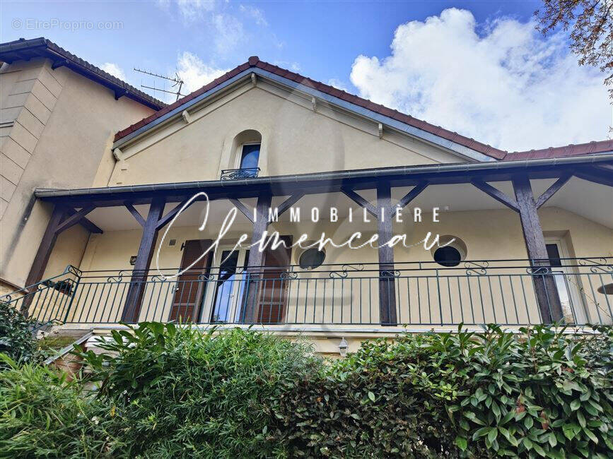 Appartement à VERNOUILLET
