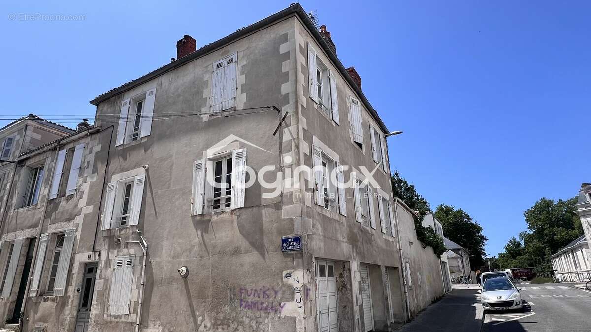 Maison 110 m² à La Rochelle  - photo 2