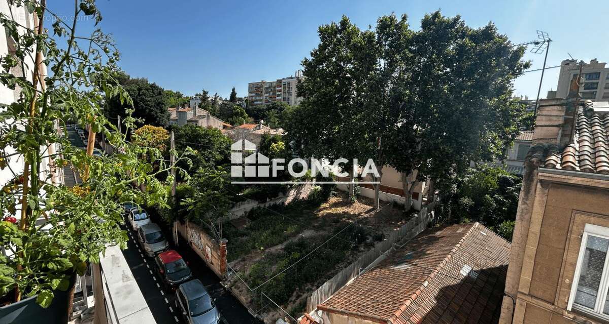 Appartement à MARSEILLE-4E