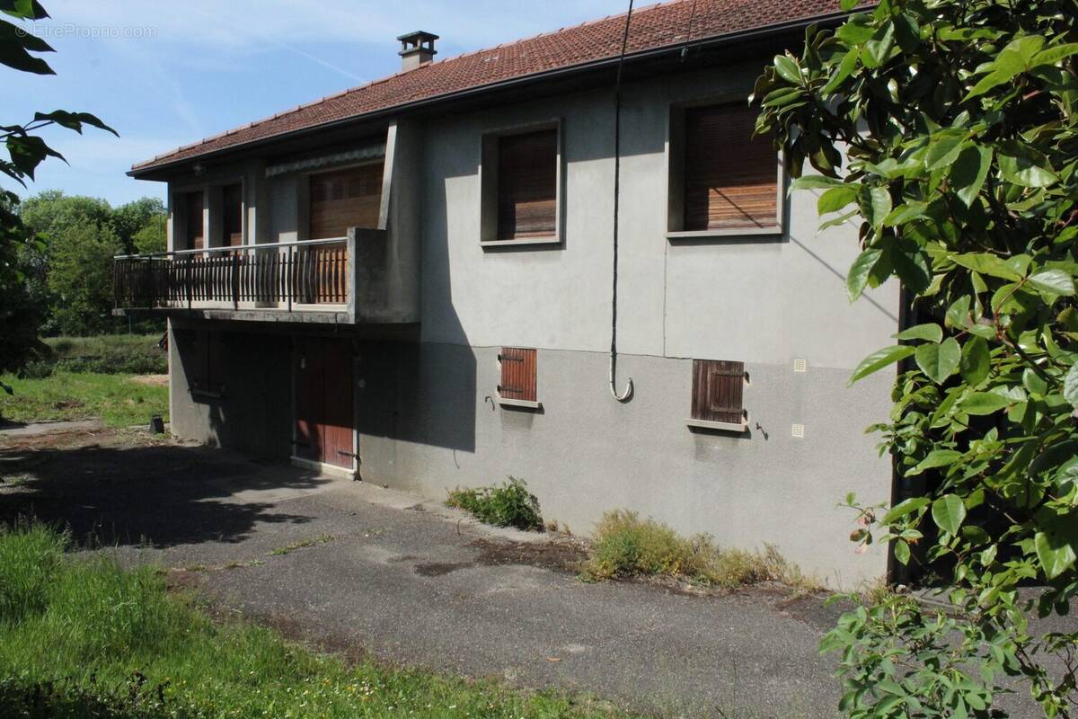 Maison à RILLIEUX-LA-PAPE