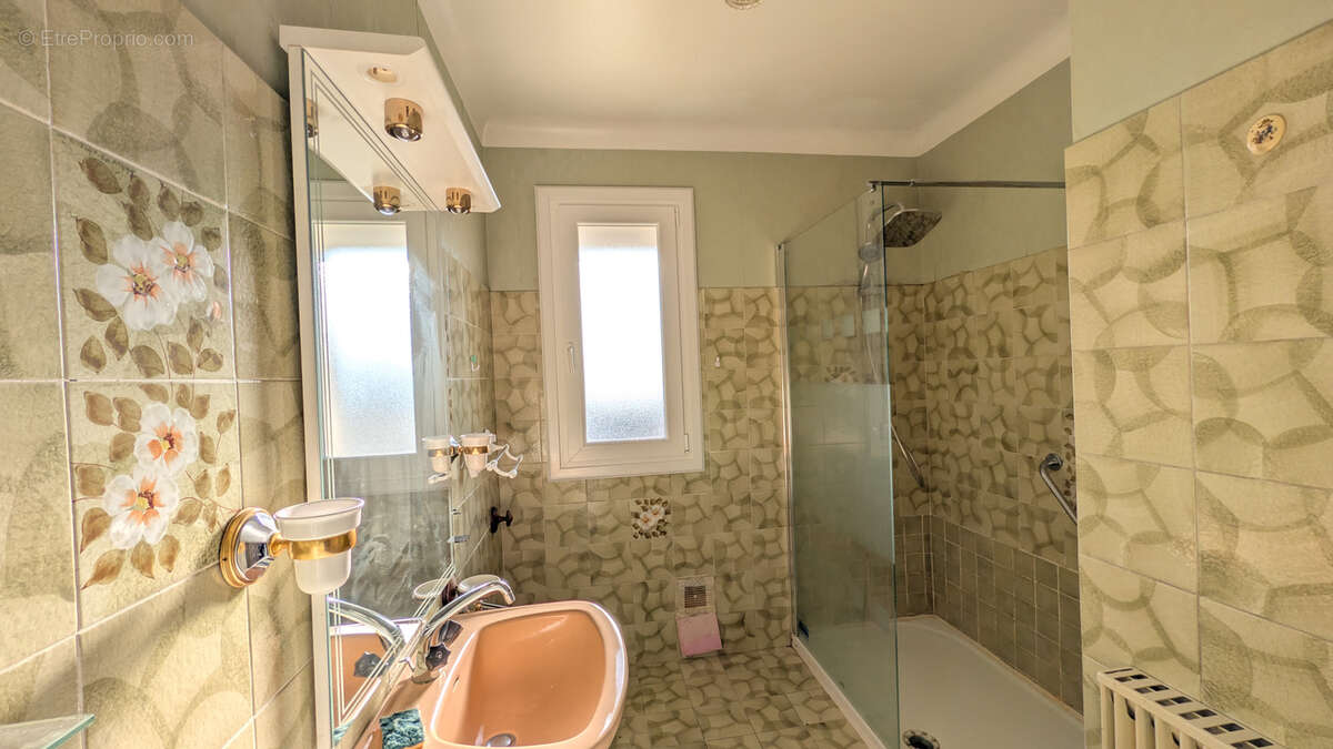 Maison à LA PLAINE-SUR-MER