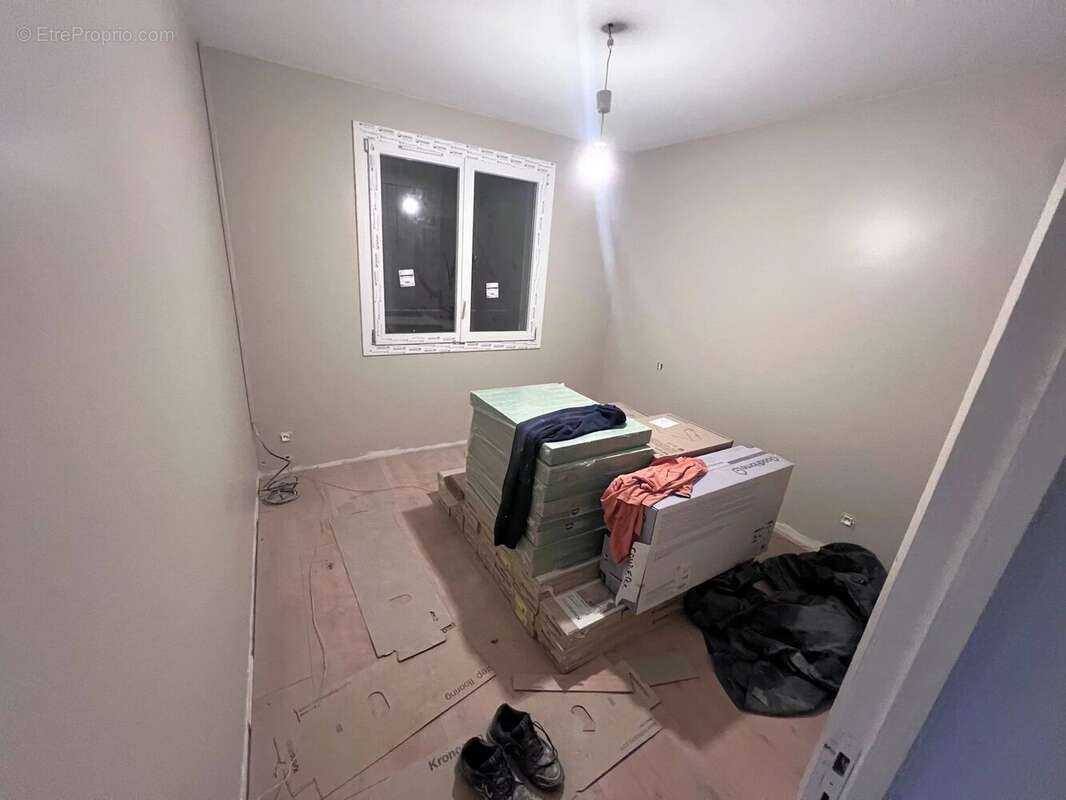 Maison à PAREMPUYRE