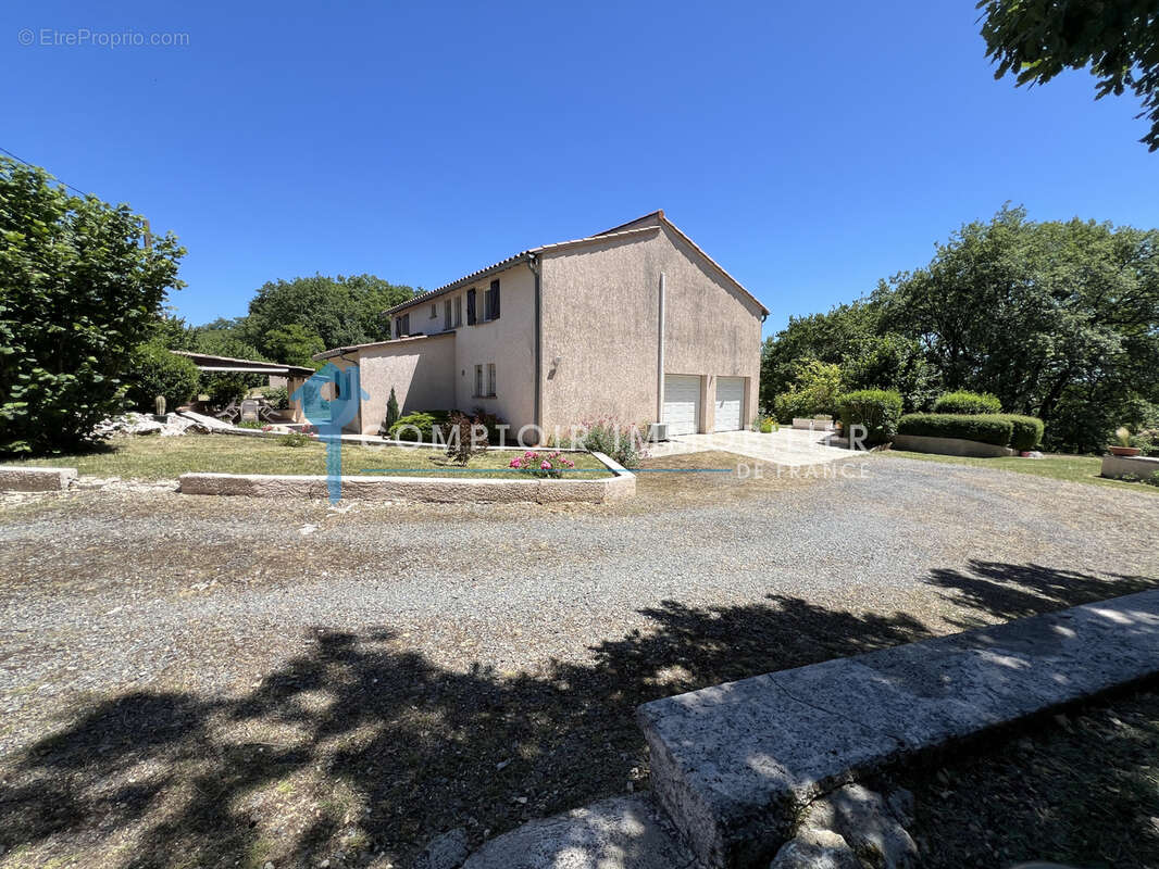 Maison à REALMONT