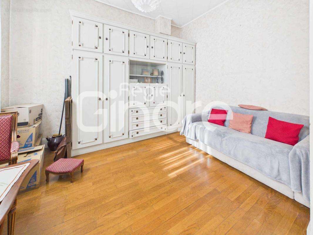 Appartement à CALUIRE-ET-CUIRE