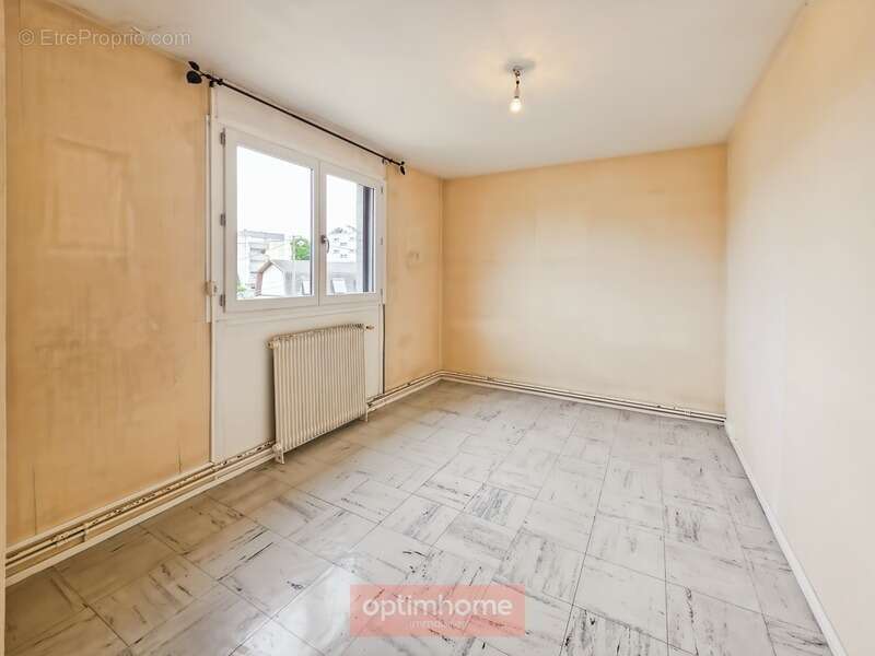 T4 de 83 m² – 3 chambres – Balcon – Cave – Garage – Résidence "Plein Sud" – ARRAS - photo 8