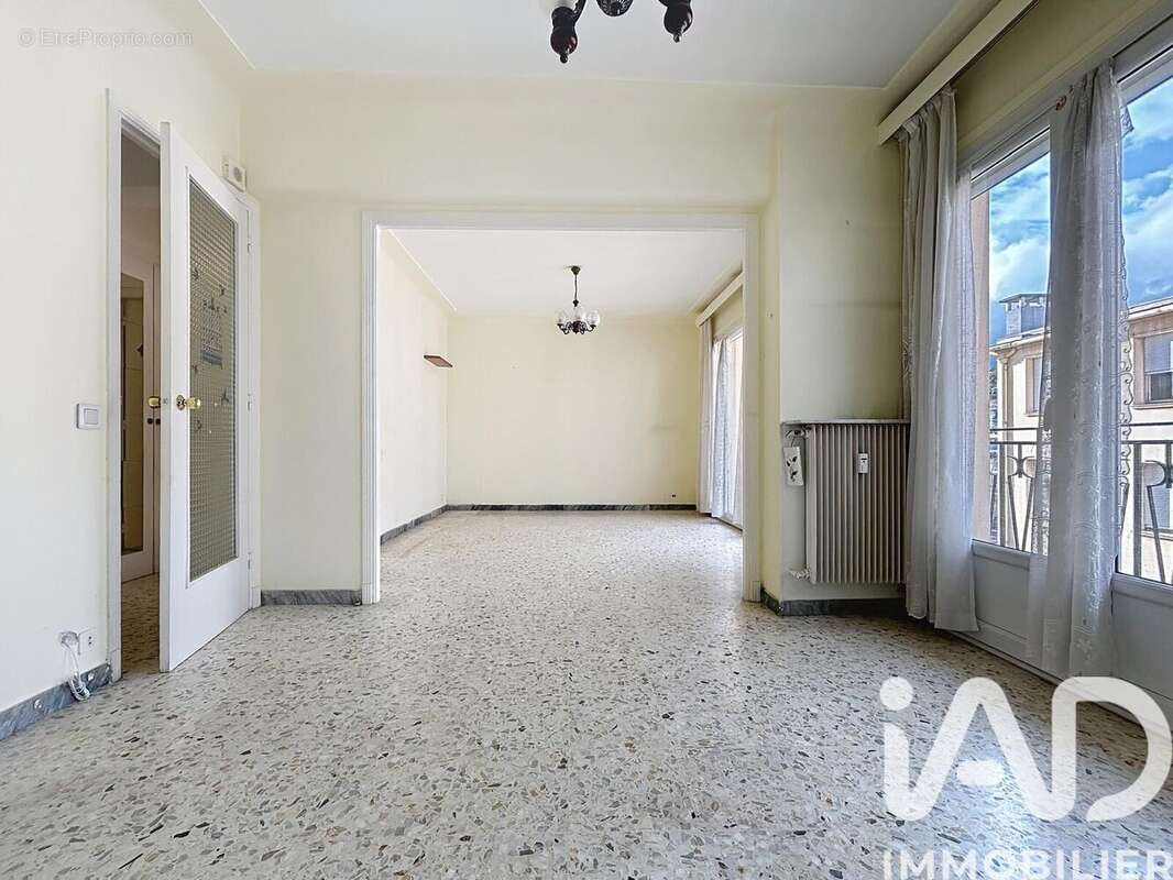 Photo 2 - Appartement à MENTON