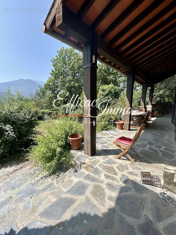 Villa T7 vue sur le Canigou sur 25 700m2 de terrain - photo 2