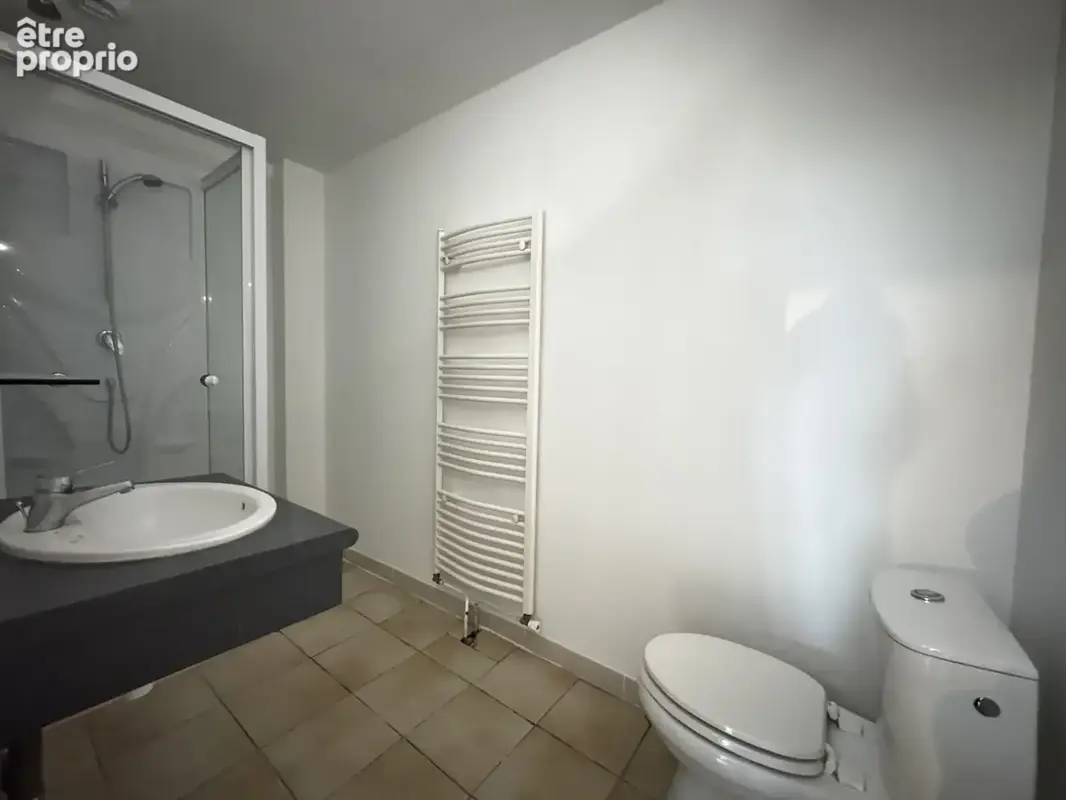 AILLY-SUR-SOMME, local Pro / Co + appartement, - photo 7