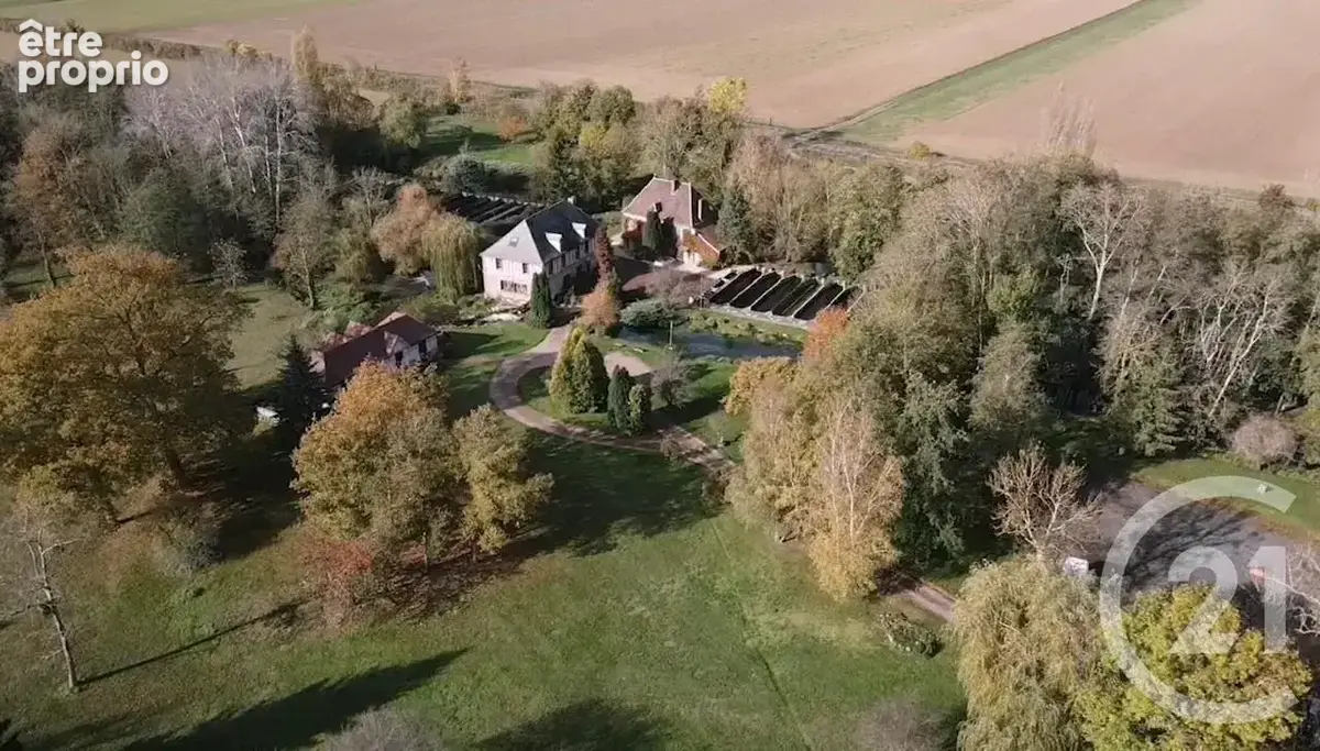 Maison 40 pièces 738 m² à vendre à Estissac (10190) - photo 4