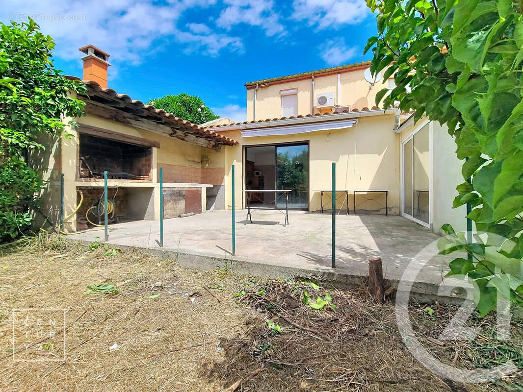 Maison à MILLAS