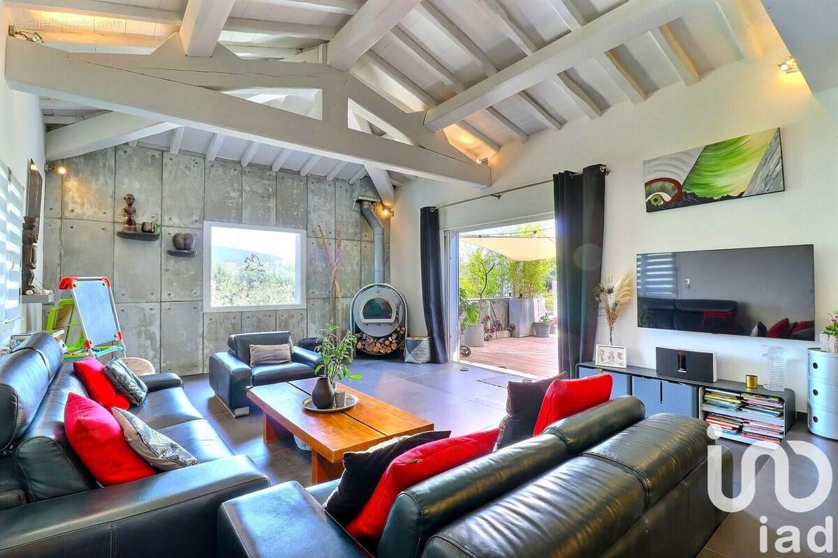 Photo 3 - Maison à CEYRESTE