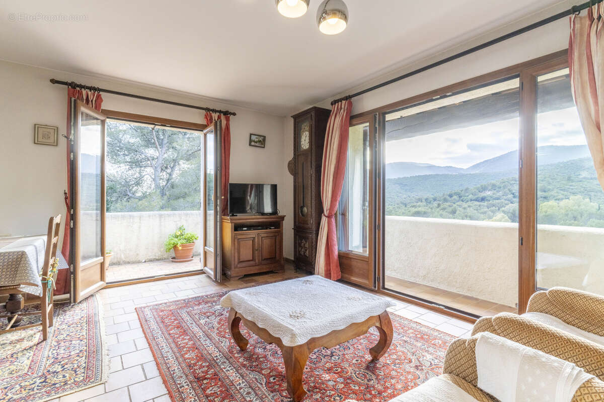 Maison à LA CROIX-VALMER