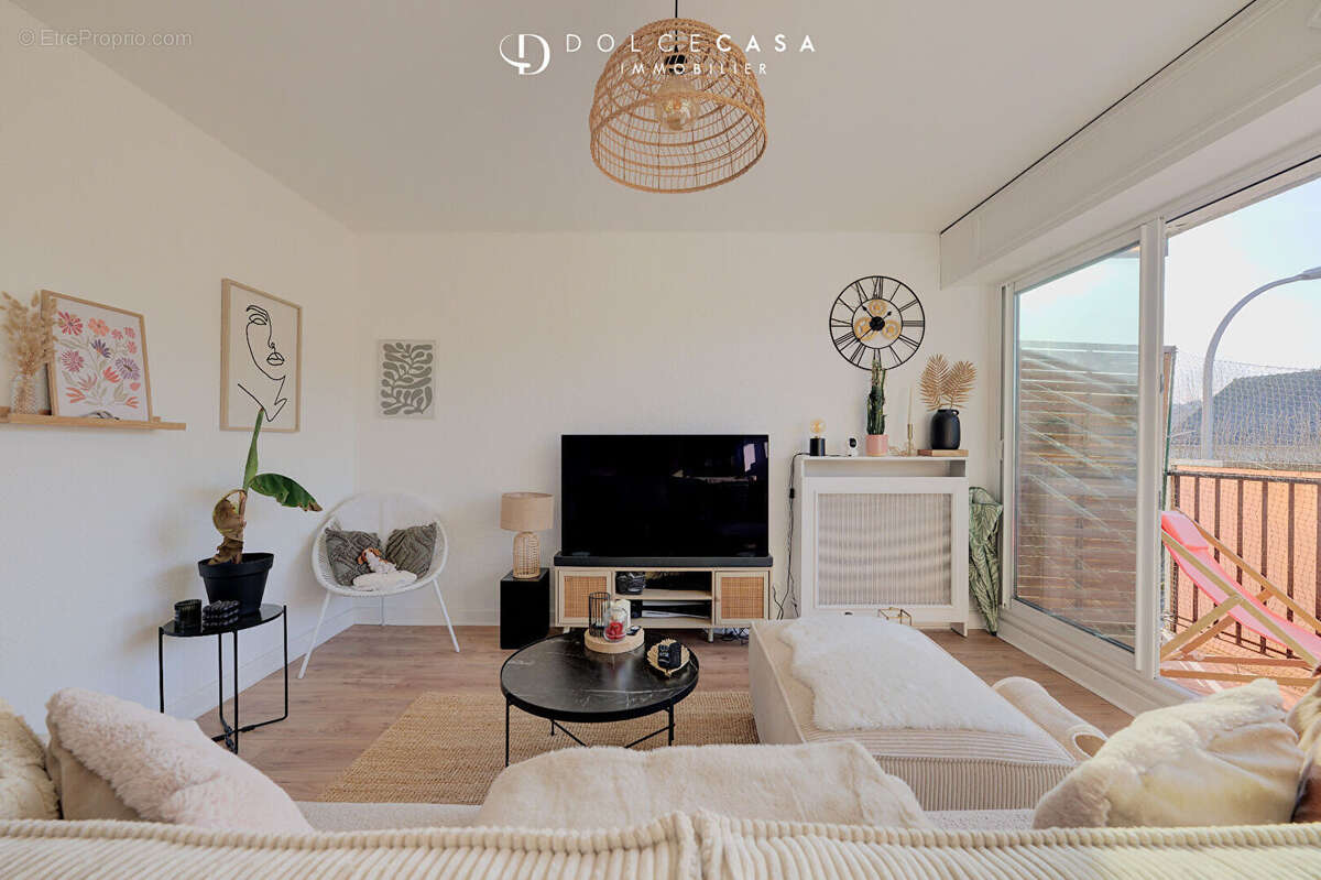 Appartement à LE PERREUX-SUR-MARNE