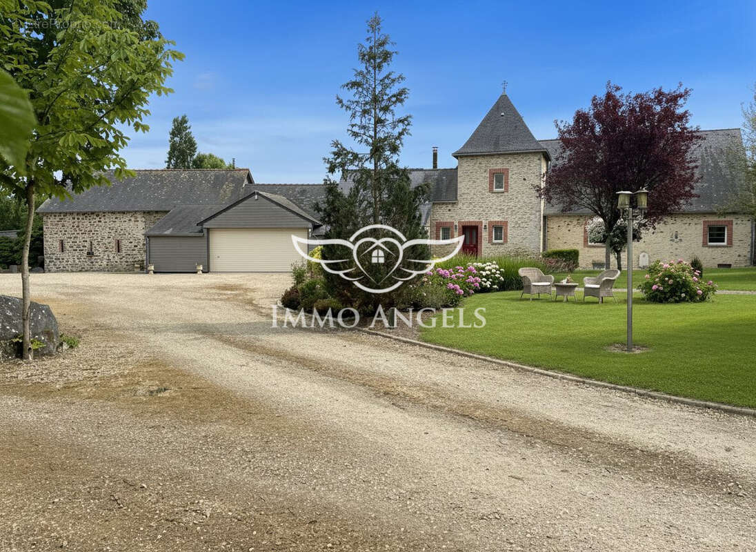 Maison à ARGENTRE