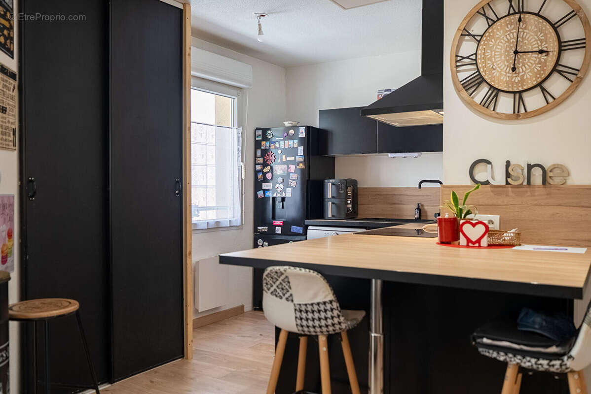 CARCASSONNE - QUARTIER DU PALAIS Appartement T3 60,80m² avec balcon, parking couvert privatif et cave - photo 10