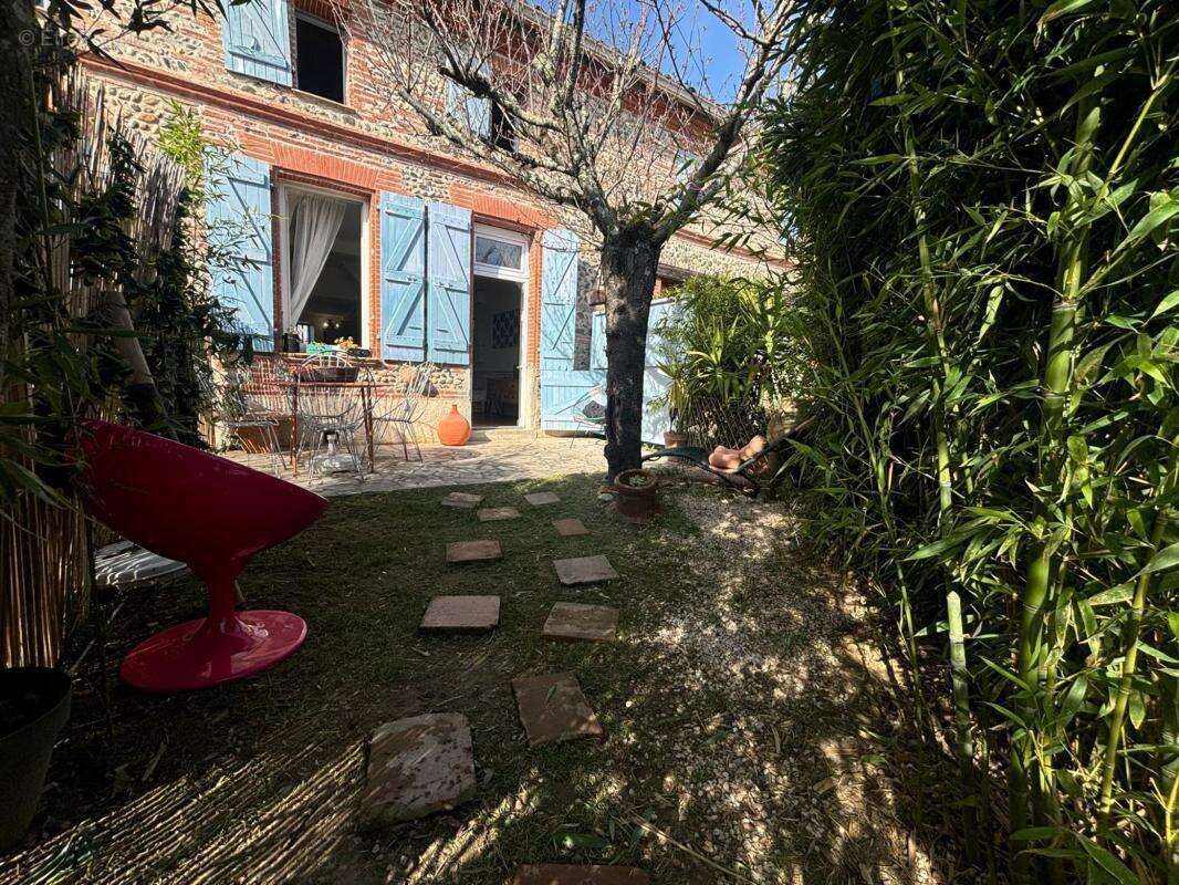Maison à LAUNAGUET