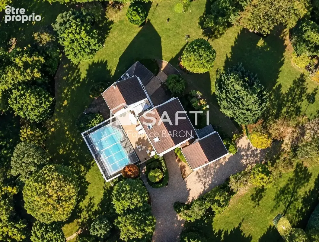 Photo 1 - Maison à SAINT-GEORGES-LES-BAILLARGEAUX