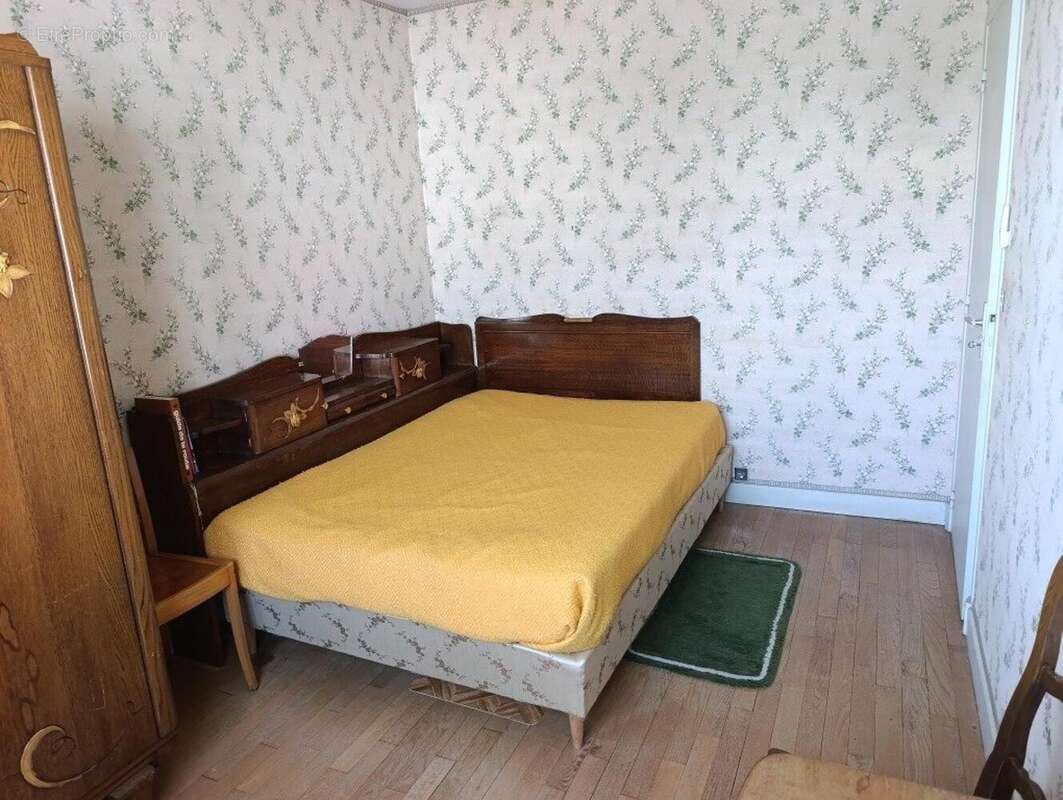 Maison 89 m² à Issoudun  - photo 7