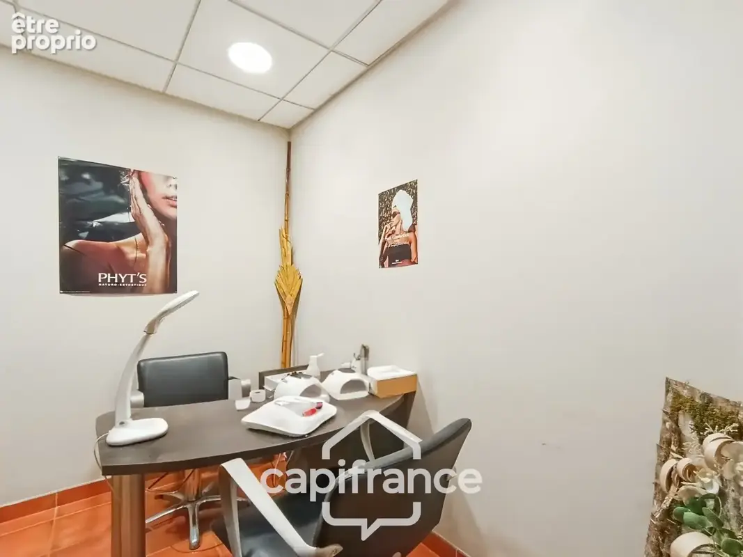 À VENDRE – Salon de coiffure & institut – murs et fonds – Villeneuve-sur-Lot (47300) - photo 5