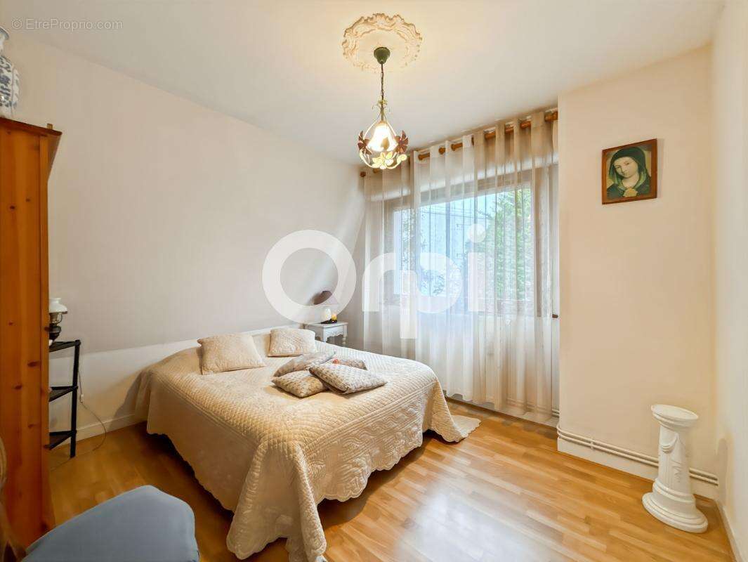 Maison à SAINT-MARTIN-BOULOGNE