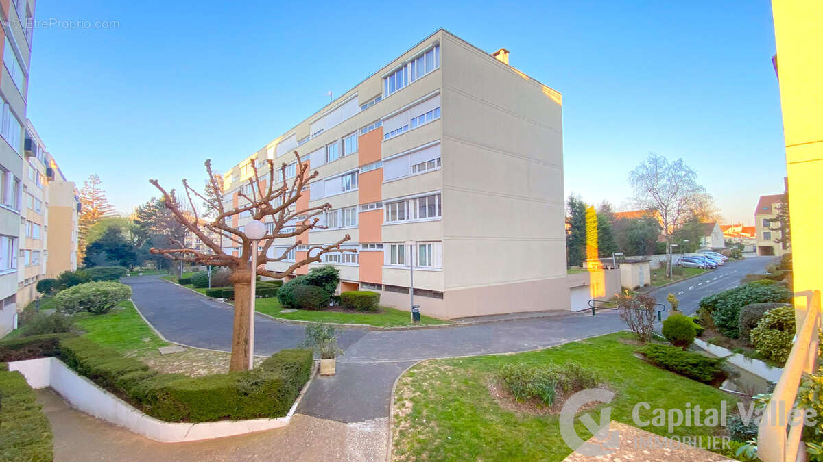 Appartement à LONGJUMEAU