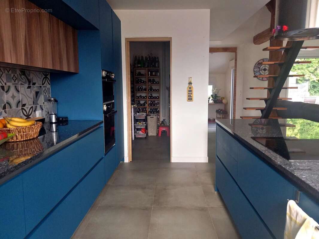 Maison à MONTIGNY-LENCOUP