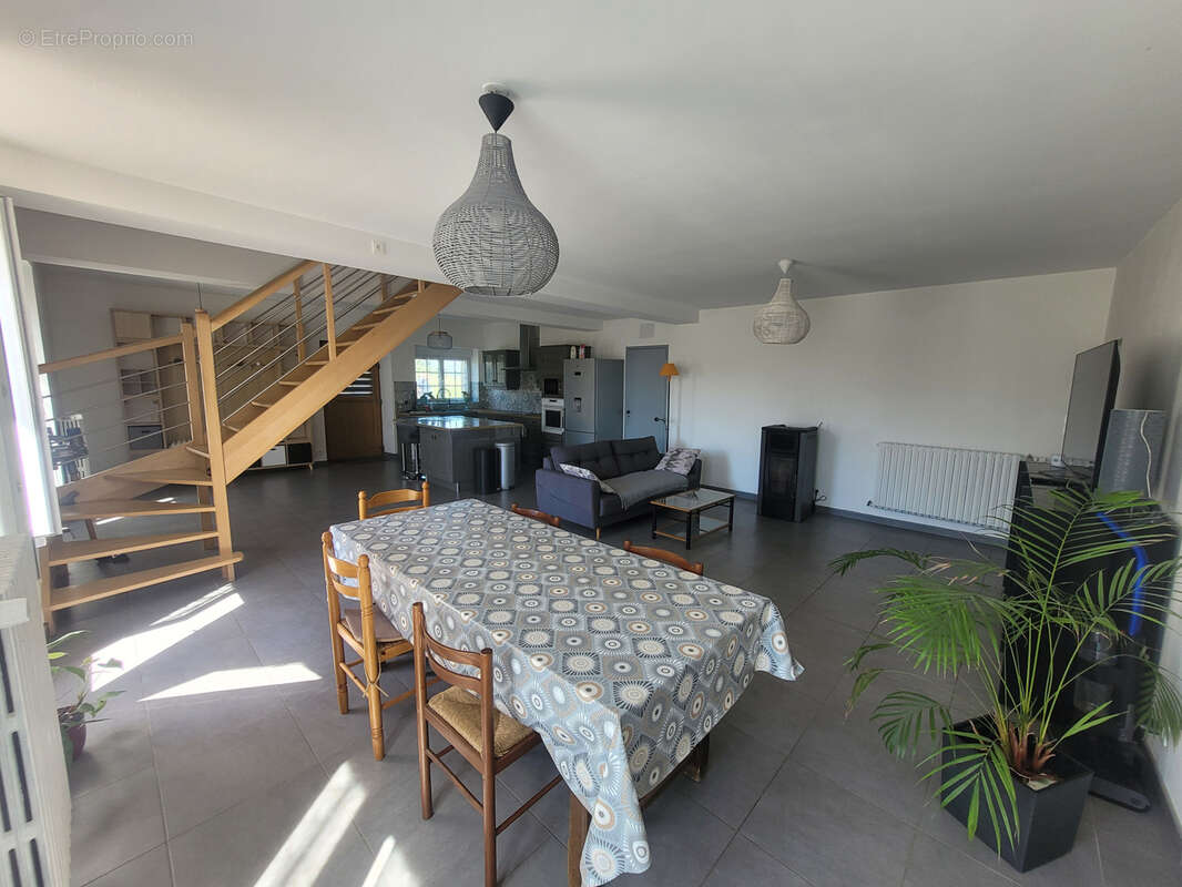 Maison à VION