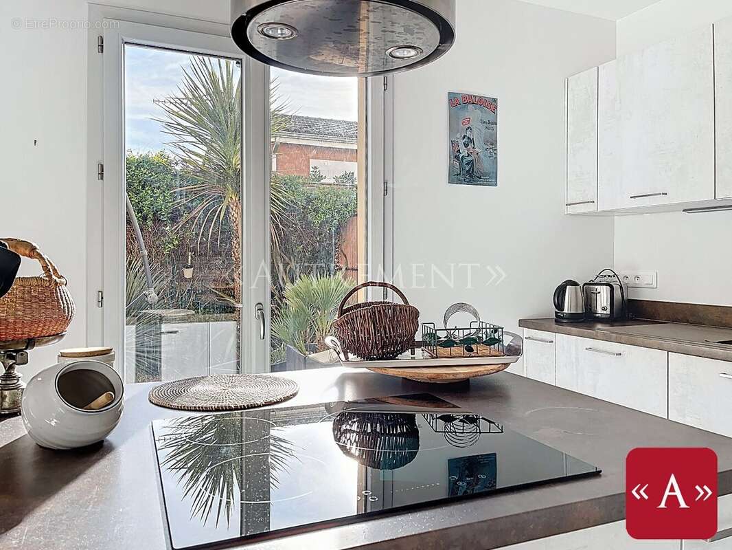 Maison à MONTASTRUC-LA-CONSEILLERE