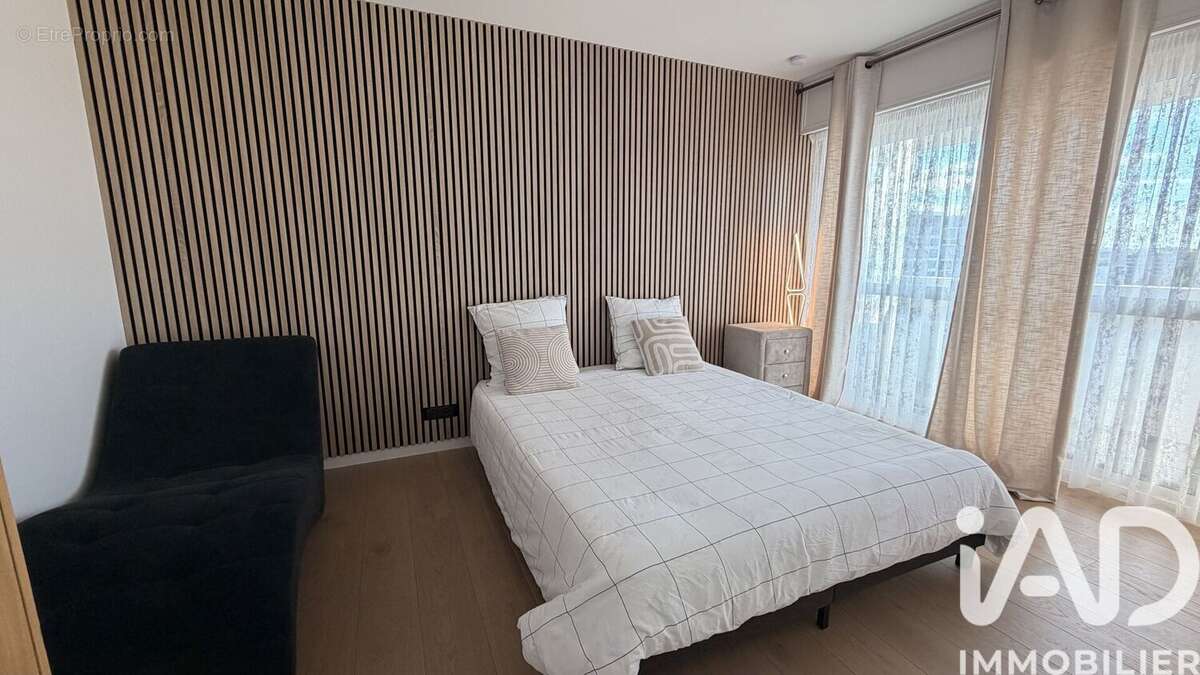 Photo 8 - Appartement à CLICHY