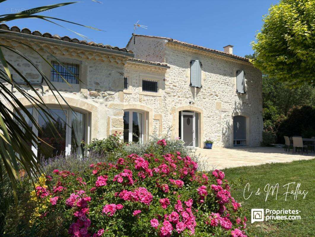 Le charme d'un mas provençal... le confort d'une demeure contemporaine - photo 3