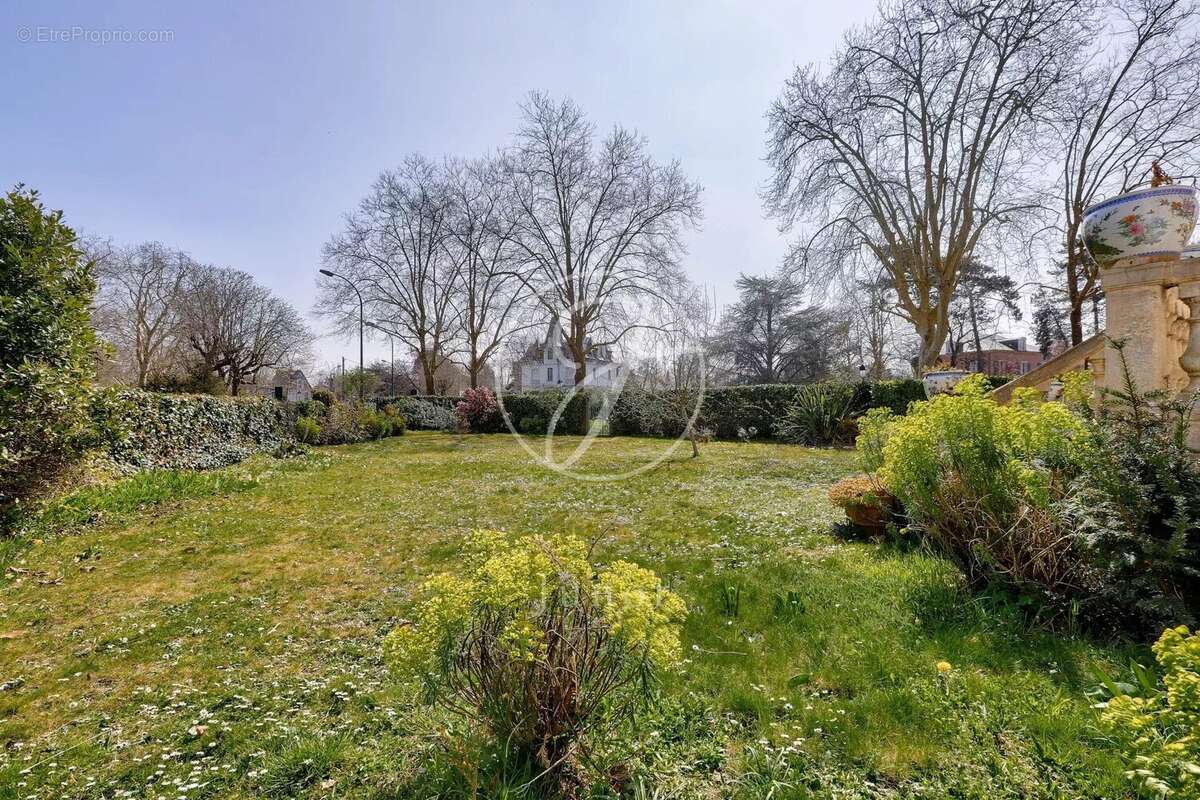 Maison à LE VESINET