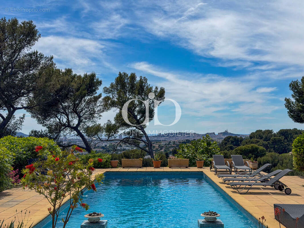 Maison à MARSEILLE-12E
