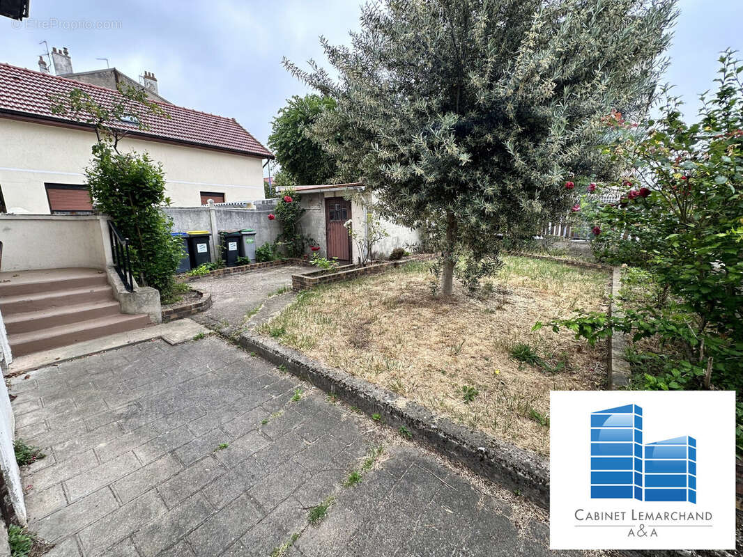 Maison à CHOISY-LE-ROI