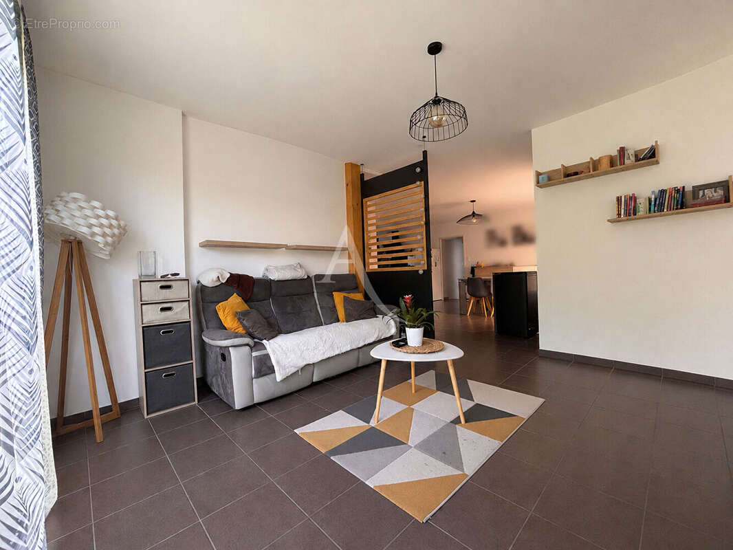 Maison à DERVAL