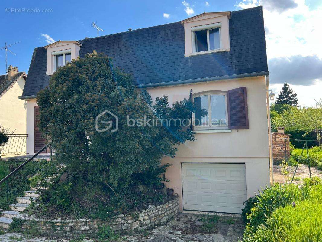 Maison 5 chambres sous sol total - photo 18